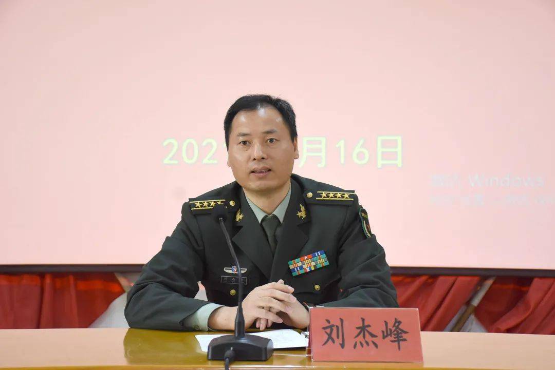 学党史忆英烈强本领华漕镇2021年度民兵连长民兵骨干集训圆满结束