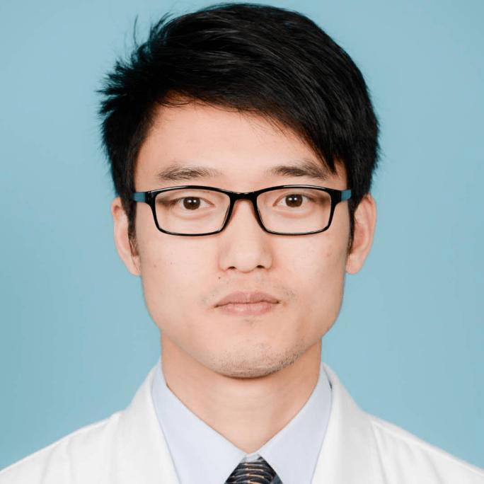 杨海明 现任市一医院篮球俱乐部队长作为市一篮球俱乐部"团结 拼搏