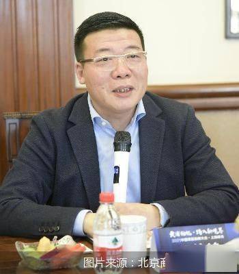 月星家居新零售连锁集团总裁许惊鸿打造新零售三朵云