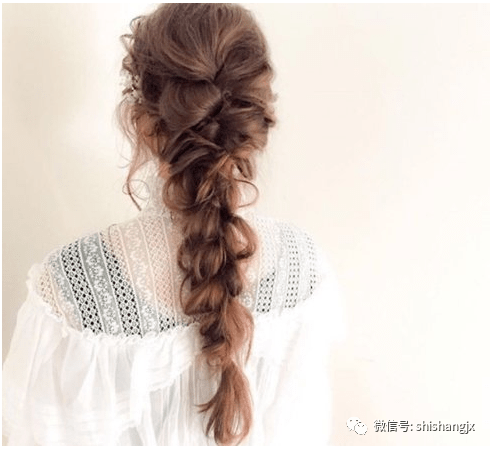 425c4c1711de471ba1a08b01519b807a.png