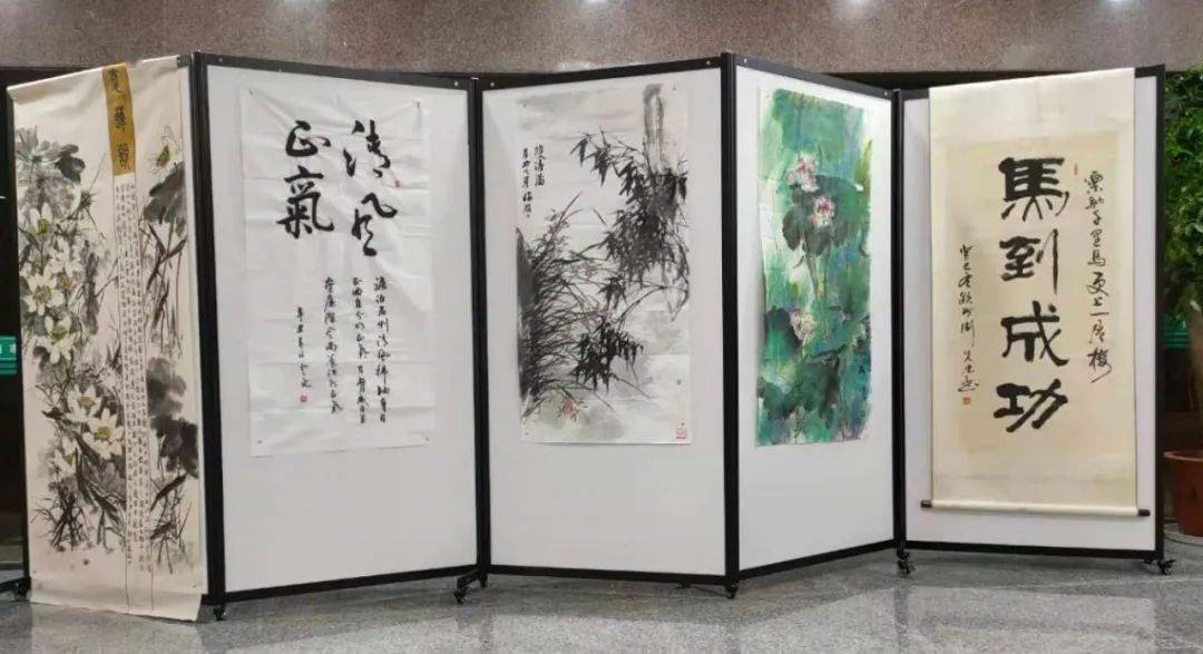 教育資訊市教育局組織開展潁淮清風翰墨飄香廉潔書畫展