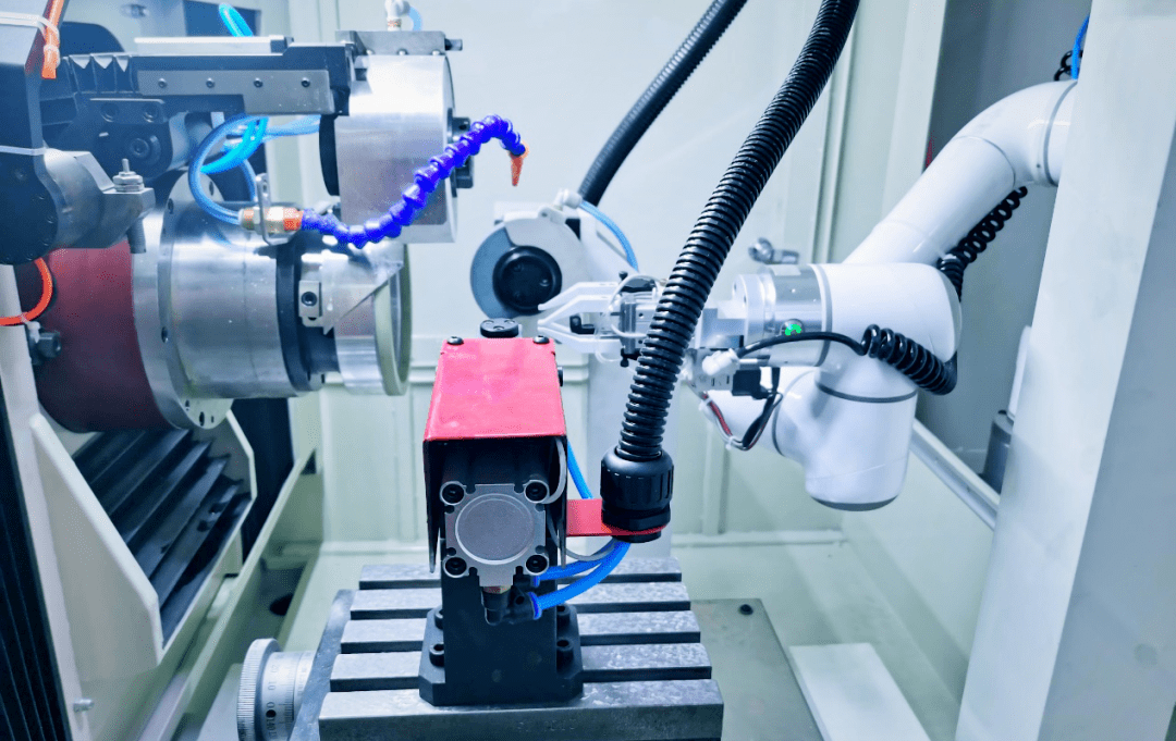 协作机器人的未来 09de11a4b6394862ab568c887c6144cd.png