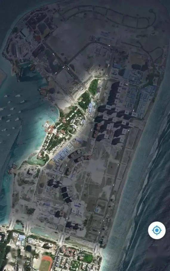 胡鲁马累这个人工岛由海底抽砂建造(似曾相识吧),以满足现有和未来的