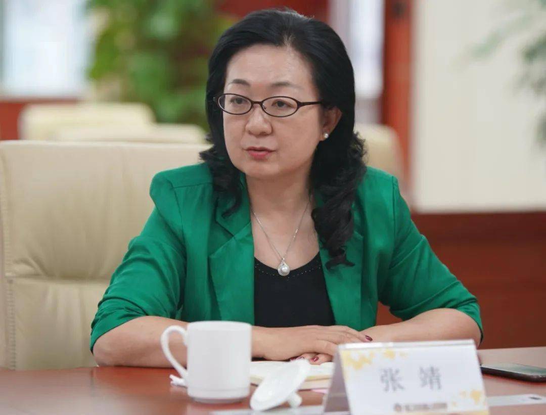 教育整顿厦门中院召开查纠整改环节座谈会