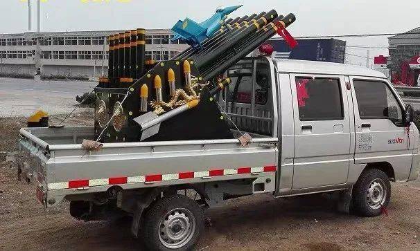 电子礼炮,并不是利用液化气和氧气或其它任何燃烧助燃气体产生爆炸