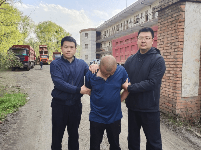 渭南合阳公安快速抓获一名历年逃犯_工作
