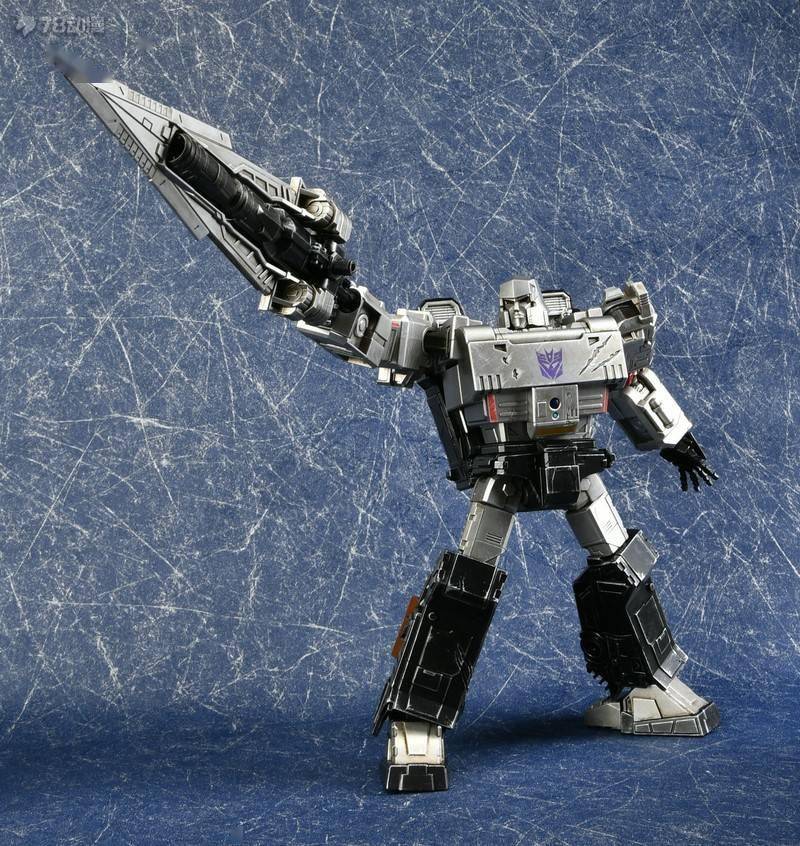 78官测threezerodlx围城威震天