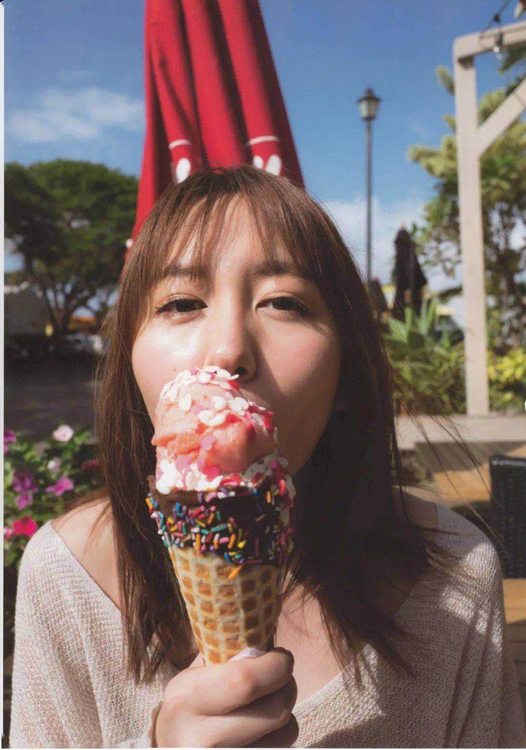 大场美奈肌若凝脂气若幽兰娇媚无骨入艳三分