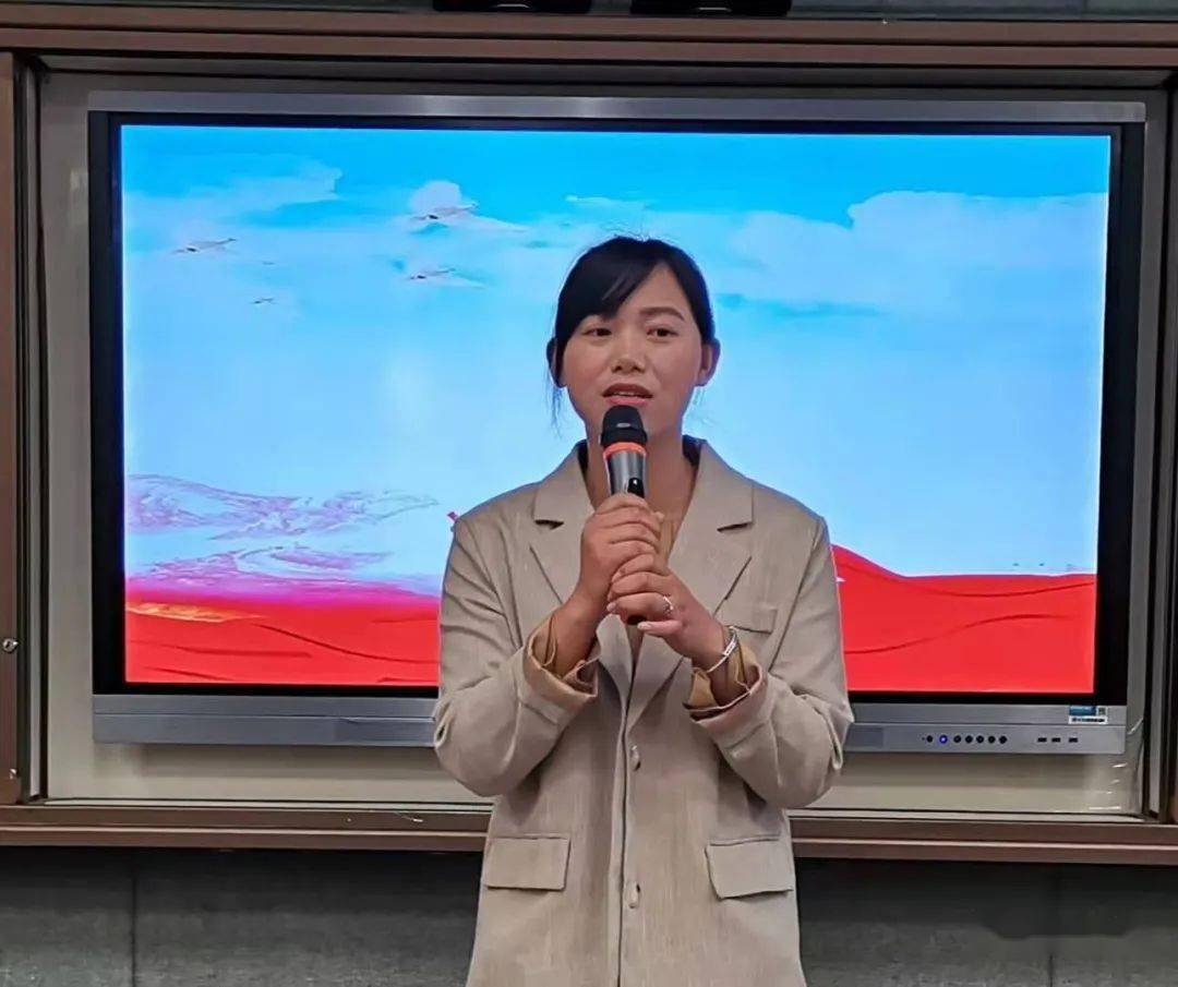 南小学的高佳慧,闸南幼儿园的马芳芳,赵店幼儿园的王雪萍获得了一等奖