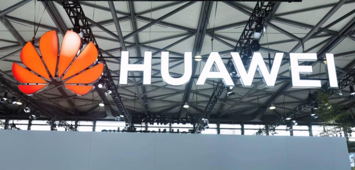 男子生产销售假冒华为屏幕获利,被判赔偿华为106万余元