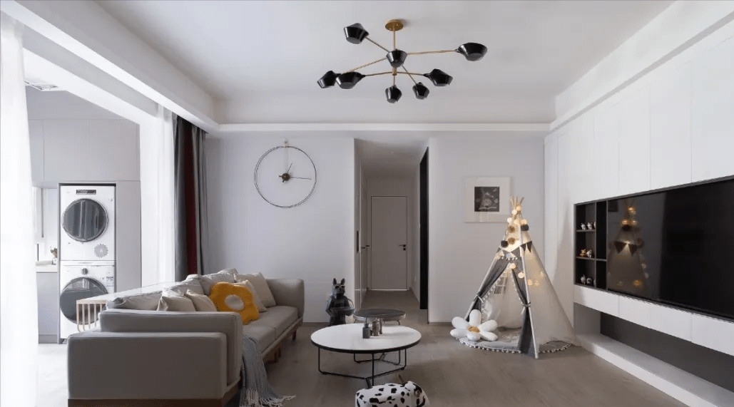 115m²现代简约风三居，空间巧妙交错，实现收纳最大化_生活