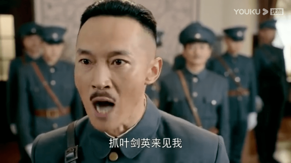 来见识真正的"剧抛脸"~_曹磊