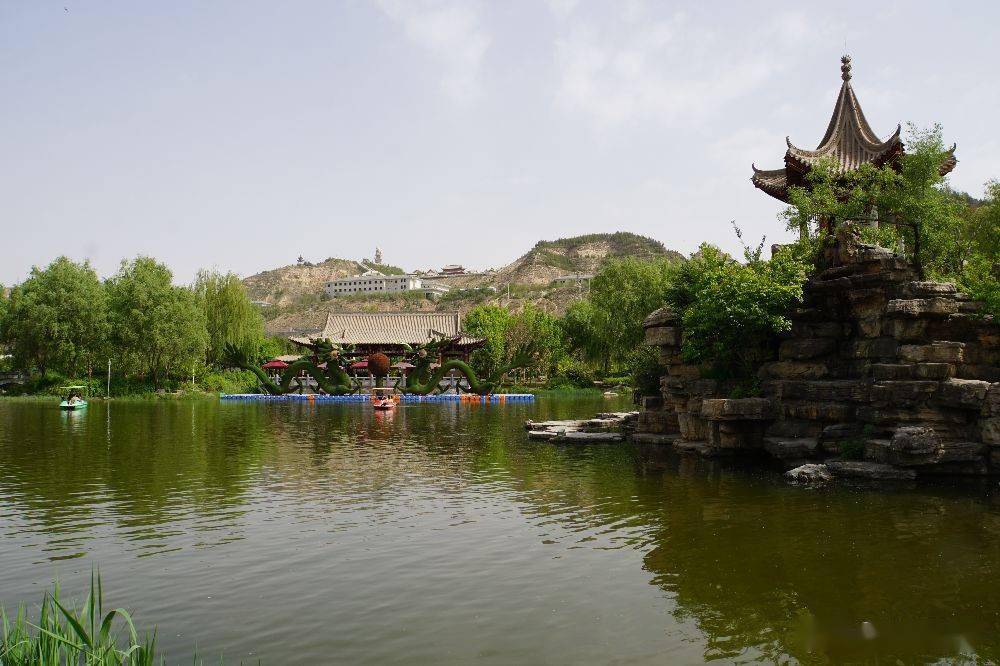 5月4日,桃花胜景魅力安宁,第三十八届兰州桃花旅游节"桃花胜景-魅力