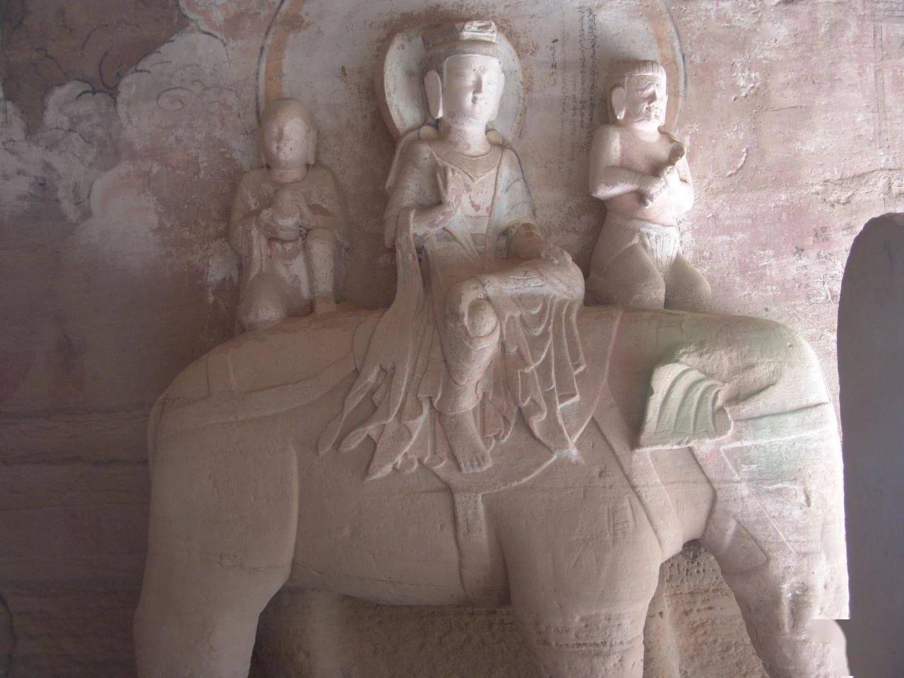 甘肃石窟寺丨北石窟寺165窟 骑象菩萨