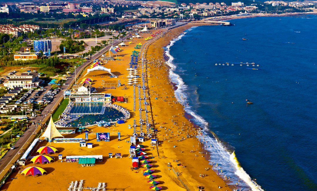 一定去到海边会玩儿的人,来了新区金渤海岸的浪漫沙滩也有航海公园,御