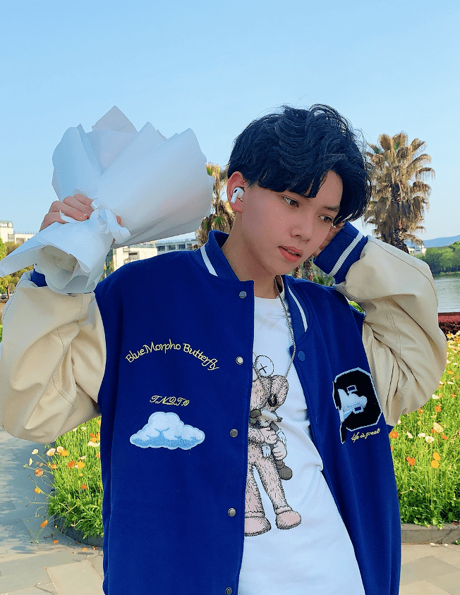 王俊彬我来自2020级植物保护专业喜欢旅游运动希望大家每个人都能收获