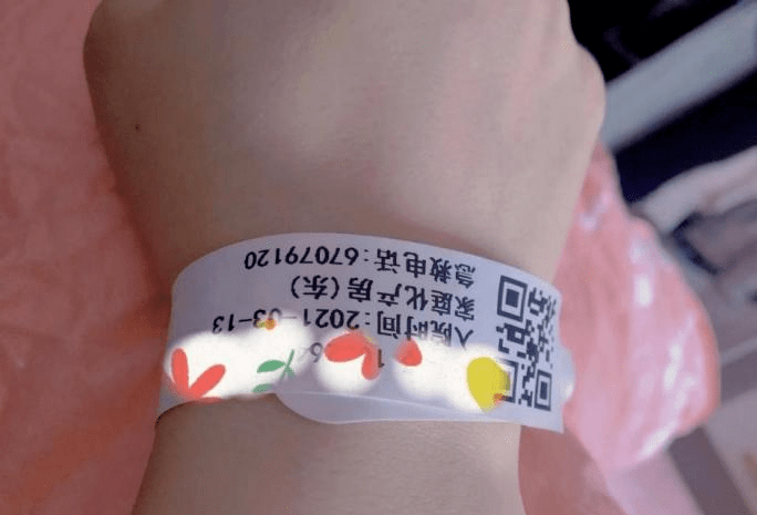 49f4281de7094d80b02cd0aee9422992.png
