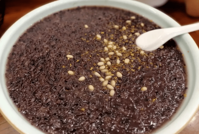 仲雍|一碗面，一杯茶，这座江南小城里的日子，舒坦似神仙