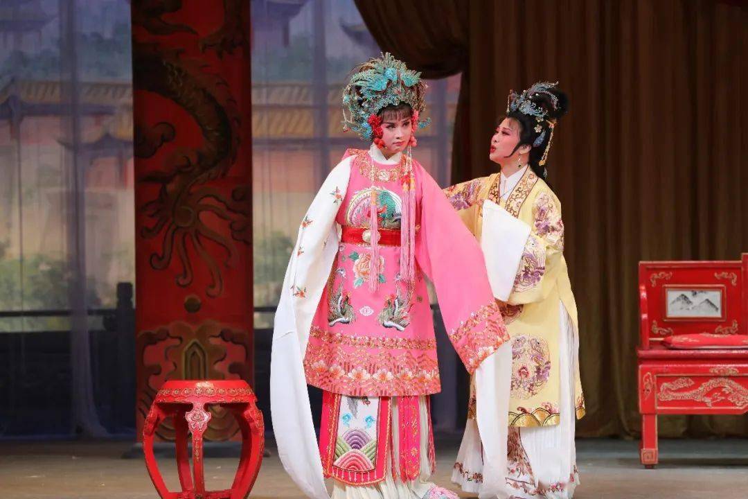 锦瑟年华|一场充满青春活力的《打金枝》