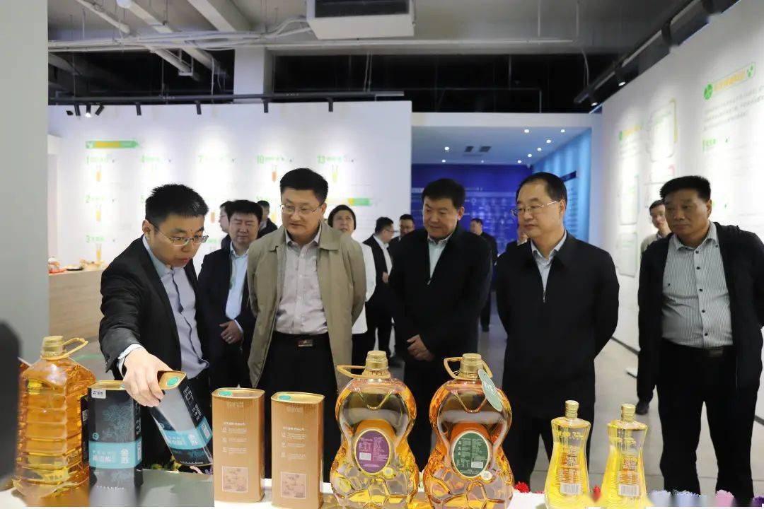 张凯到莒南县调研县域经济发展和粮食储备工作