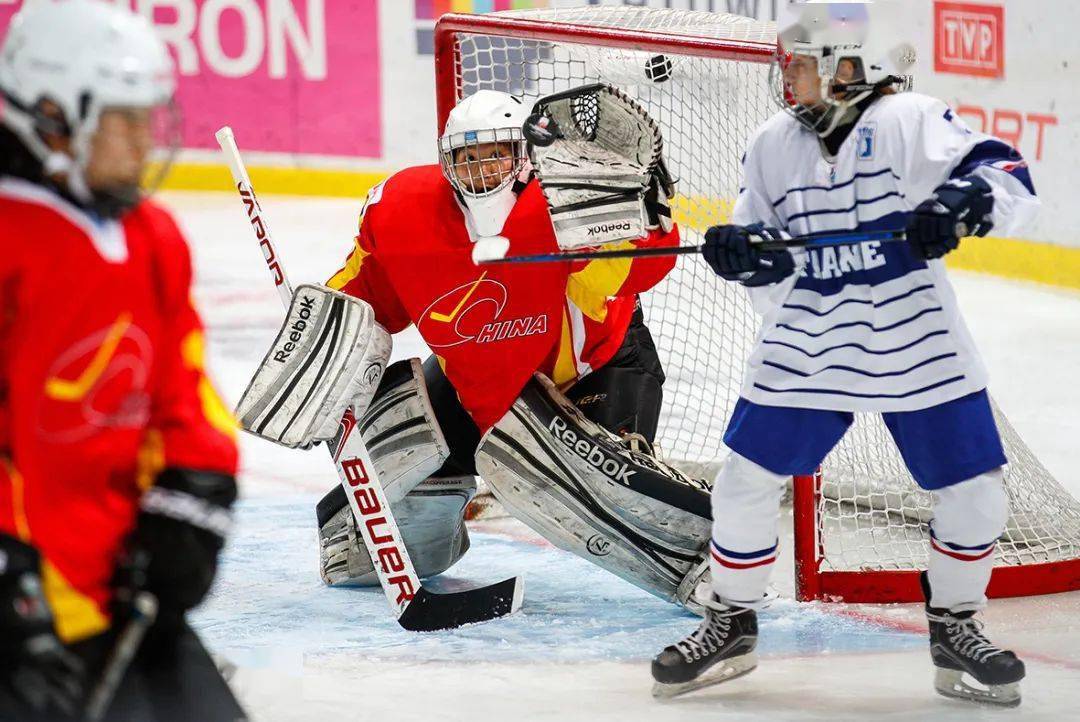 新乐体|冰球名宿王安福 谈青少年冰球