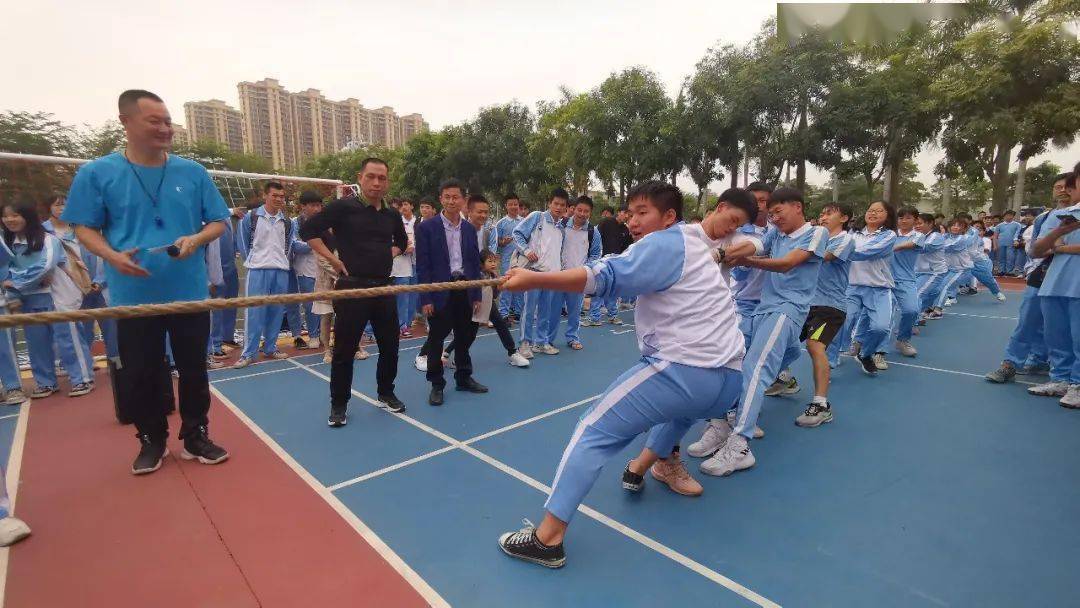 基层动态风华百载青春铸梦潮南区东山中学庆祝建党100周年暨五四青年