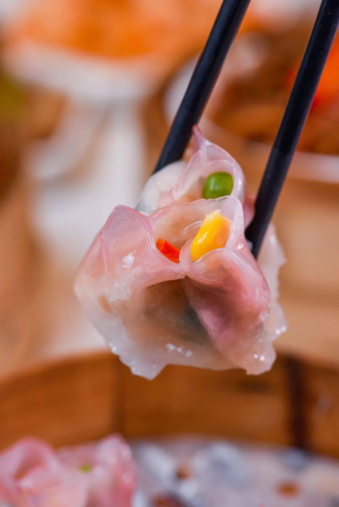 荔枝角大厨的匠心独运麦香气掺杂着山楂的酸甜和叉烧的鲜甜一口咬满