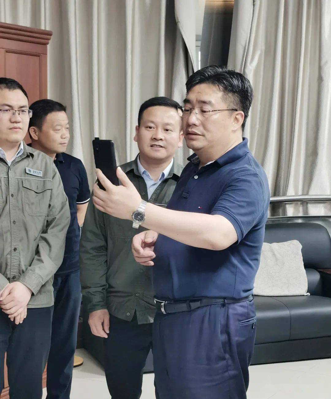 我为群众办实事饶清华调研全县灾害天气应对及用电保障情况