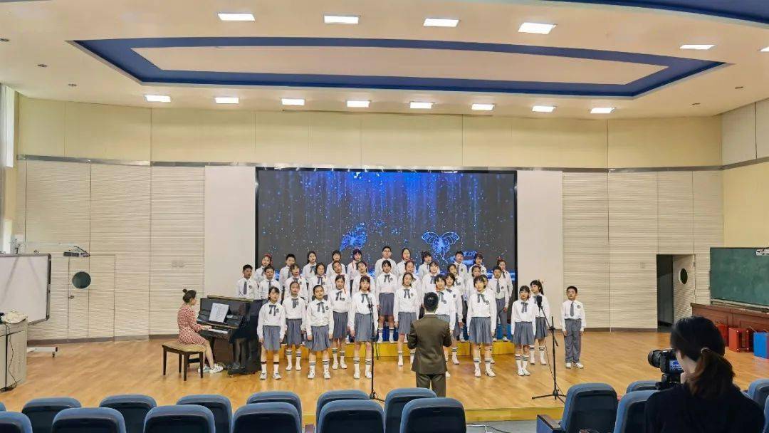 成都市锦江区2021中小学生艺术节班级合唱比赛掠影