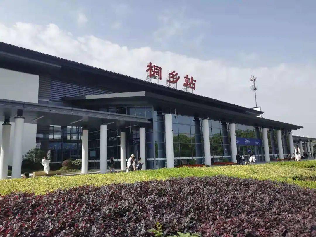 20分钟到机场未来高铁桐乡站可直达萧山机场