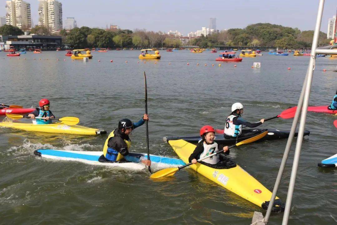 上海长风公园皮艇球入门体验舟际青少年皮艇球队招募
