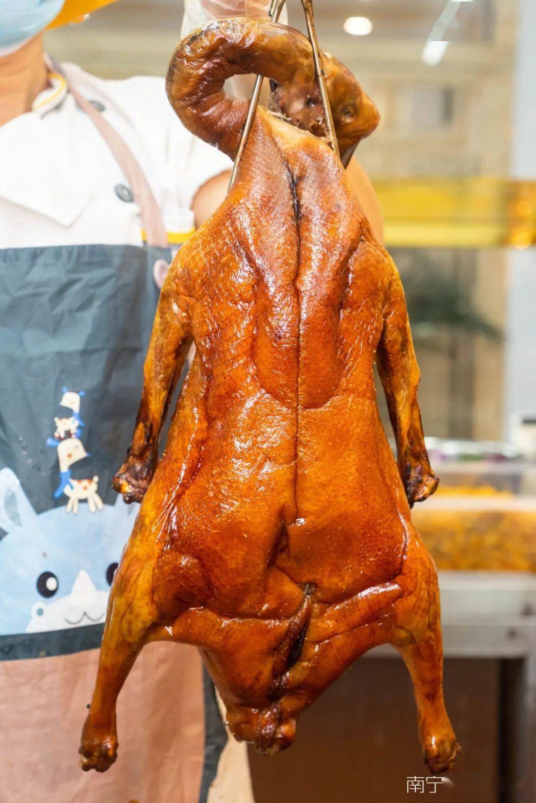 香港四十年深井烧鹅开到南宁了get发哥霆锋同款