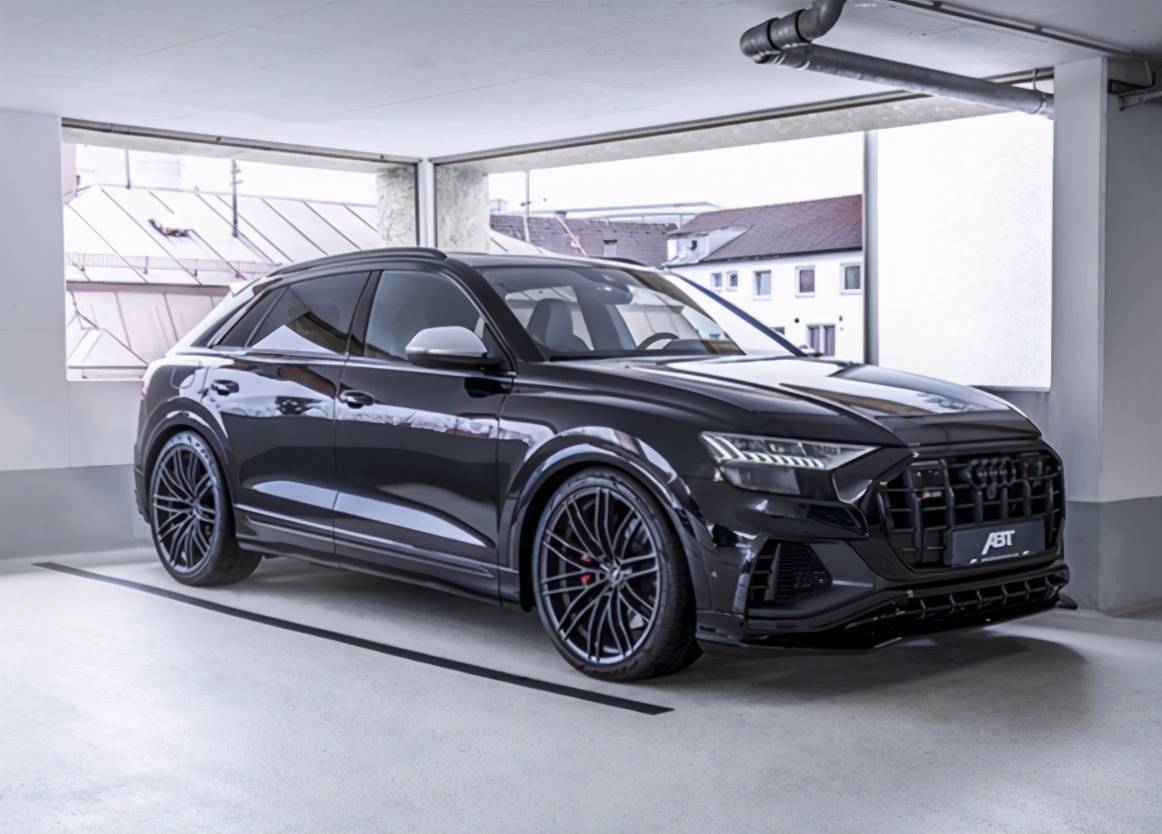 对于这台外观个性十足的奥迪sq8,你感觉怎么样呢?