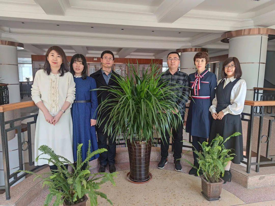 真情授业 妙语解文 ——2021级新高一预备教师介绍之语文备课组_大连