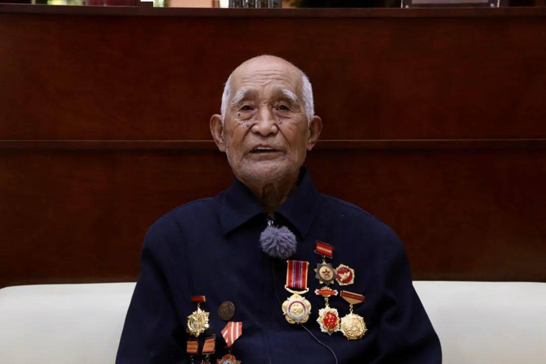 这位抗战老兵让人敬仰党史学习教育在身边