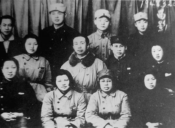 军鞋排行_大连支前军鞋236.5万双!还有......