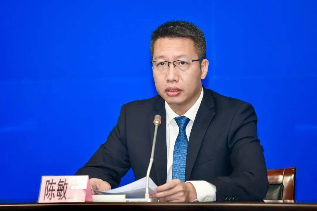 广州市教育局副局长陈敏生