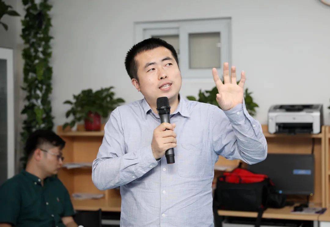 医科大学核医学科武志芳教授及山西省人民医院生殖医学科主任刘建荣