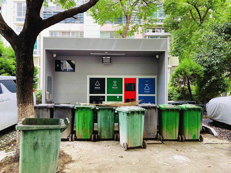小区垃圾分类站建好咋一直不用