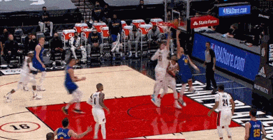 掘金2 1开拓者 约基奇36 10小里制胜3三分 利拉德37分