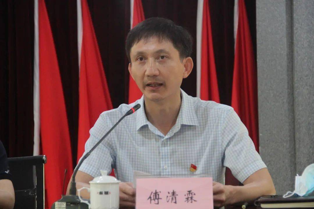 英都镇人民政府镇长提名人选陈金颖同志任中共南安市英都镇委员会书记