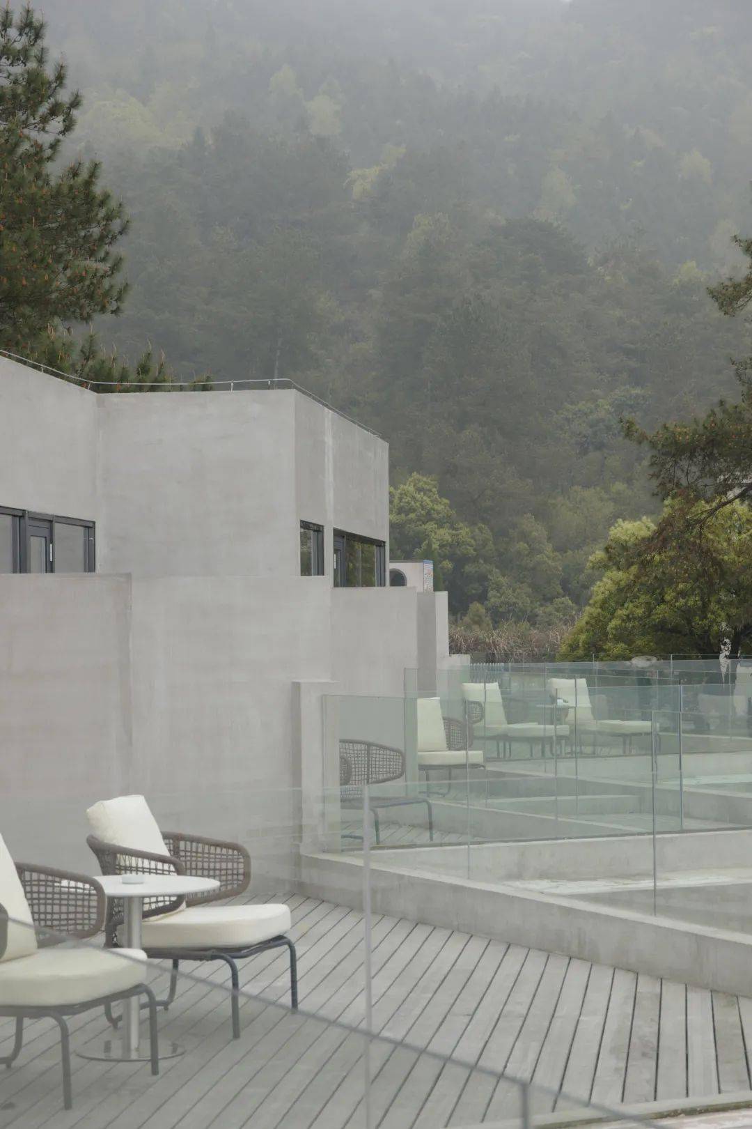 安卓梅达|一名酒店痴客的乌托邦