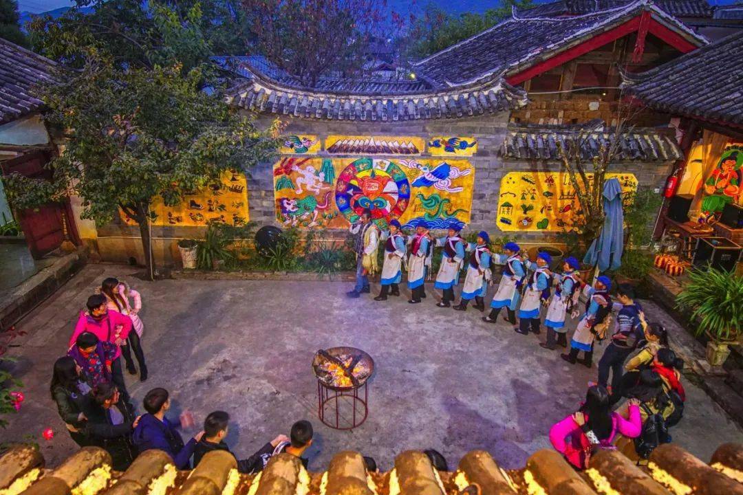 泸沽湖最美的花开了