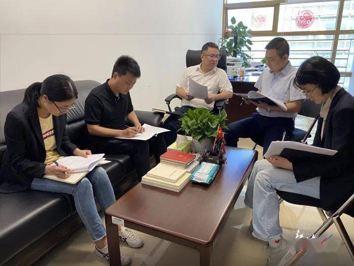 铲除金融蛀虫,化解金融风险,四川在行动!_陈月刚