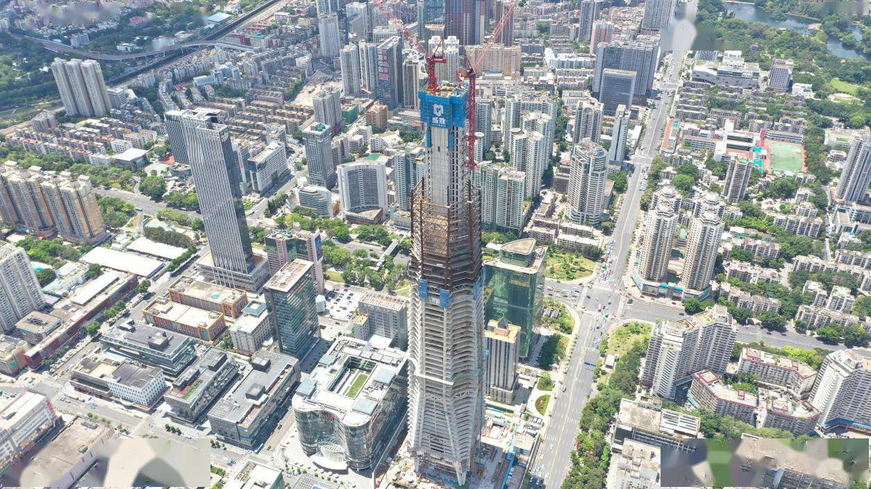 388米深圳在建第一高楼核心筒封顶