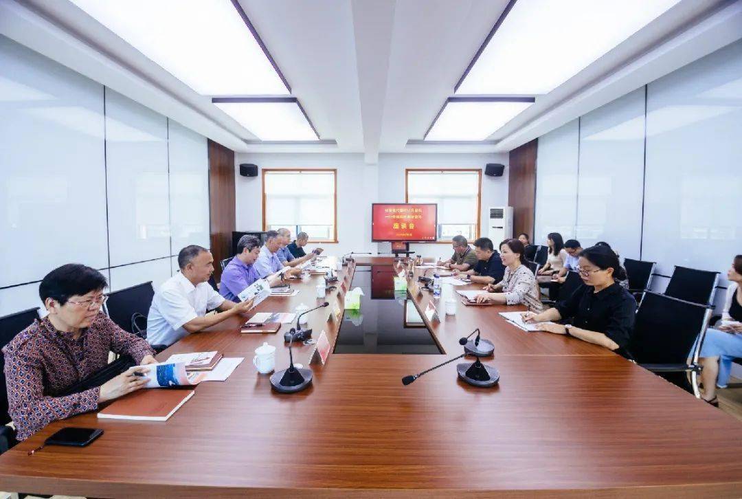 吕清民一行听取了金华深入贯彻落实《条例》,开展县级