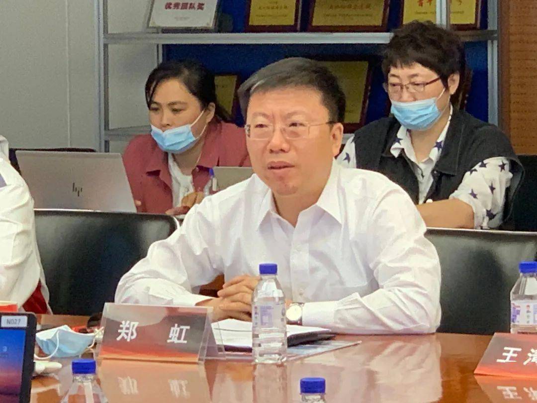 在中国第一汽车集团有限公司材料与轻量化研究院的大力支持下,由机工