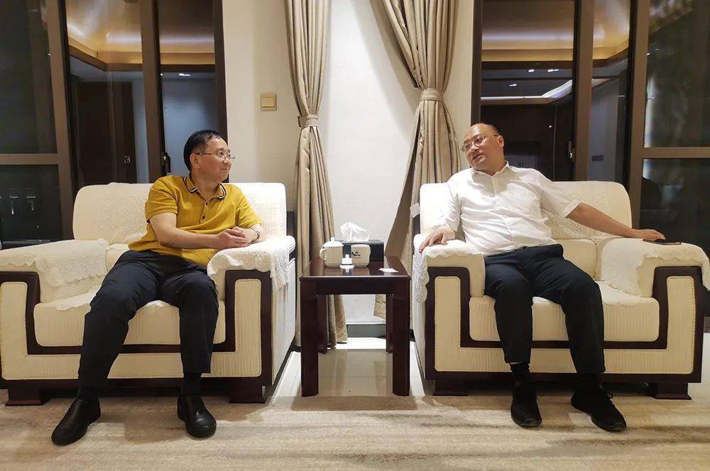 田贵祥会见桐梓县委书记陈钊