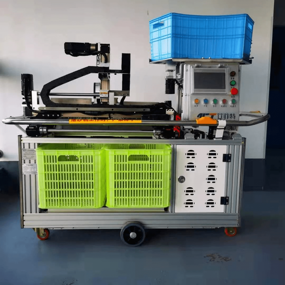 9001质量体系认证,目前设立了纺织智能化研发中心,和中科院自动化所