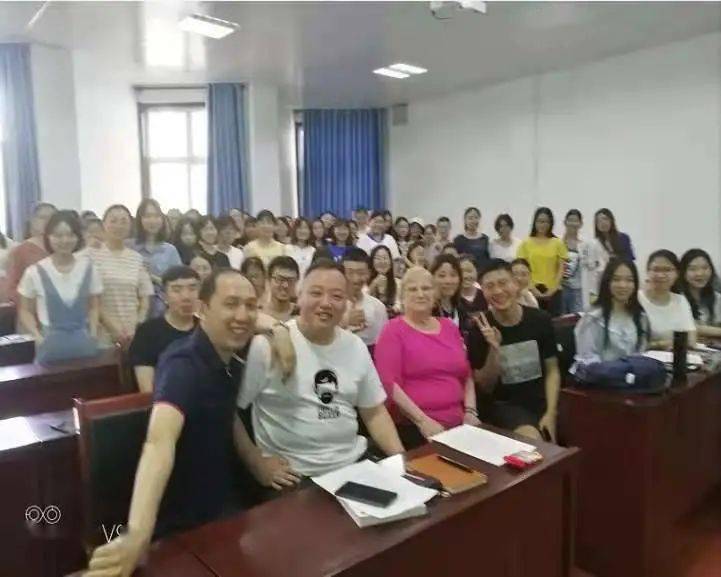 十六型人格情商排行榜_这几种性格的人,人缘普遍很好!